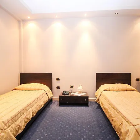 Smerald Hotel Korce