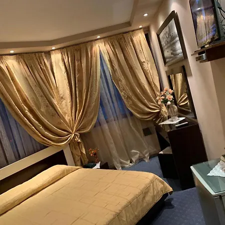 Hotel Smerald 3*