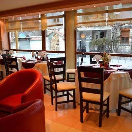 Hotel Smerald 3*