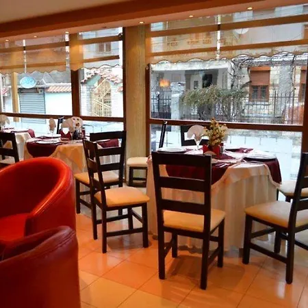 Smerald Hotel 3*